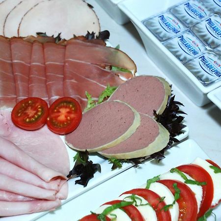 Hotel Alt-Rodenkirchen Köln Eksteriør bilde